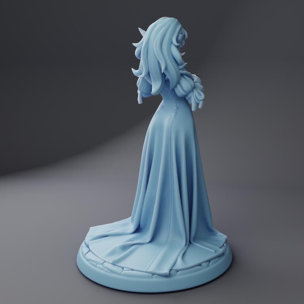 Felynril | Drow Noble | Medium | 32mm | Dungeons and Dragons | Twin Goddess Miniatures