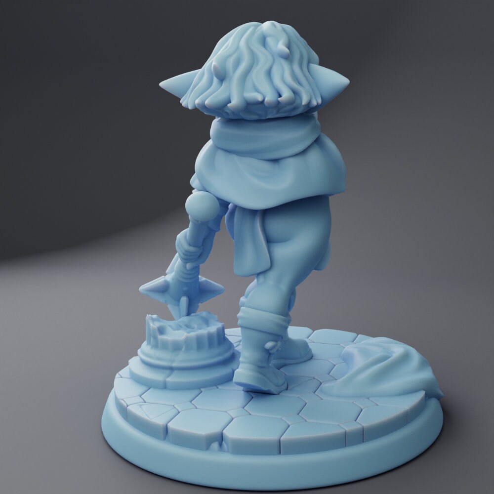 Holly | Goblin Cleric | Medium | Goblin Month | Twin Goddess Miniatures | Dungeons and Dragons | TTRPG | Pathfinder | Greenskin