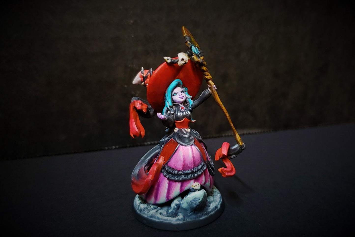 Catherine | Cutesy Necromancer | Medium | DND | Twin Goddess Miniatures