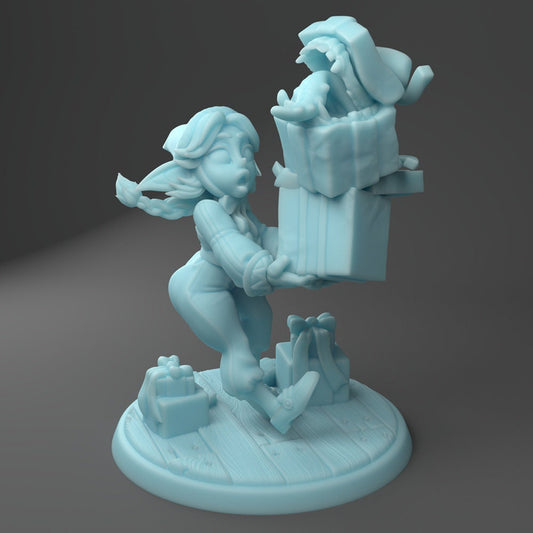 Unli | Goblin Present Holder | Medium | DND | Twin Goddess Miniatures