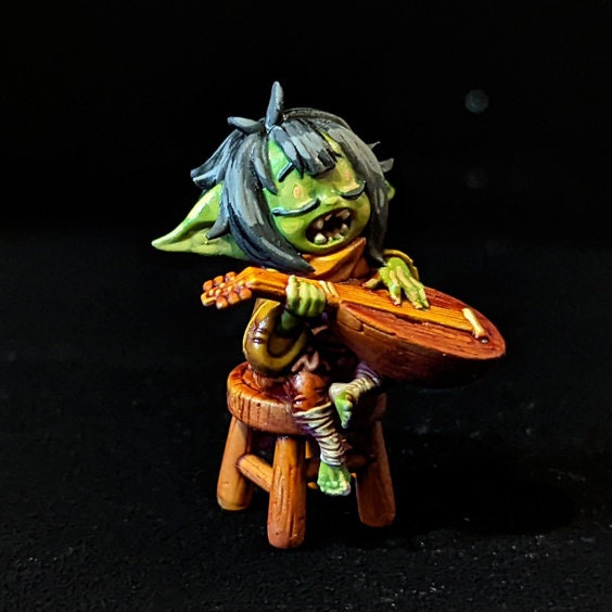 Gaz the Goblin Bard | Small | DND | Twin Goddess Miniatures