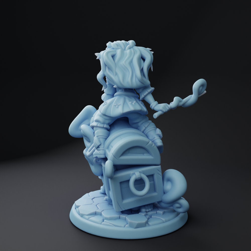 Quart | Goblin Wizard | Medium | Twin Goddess Miniatures