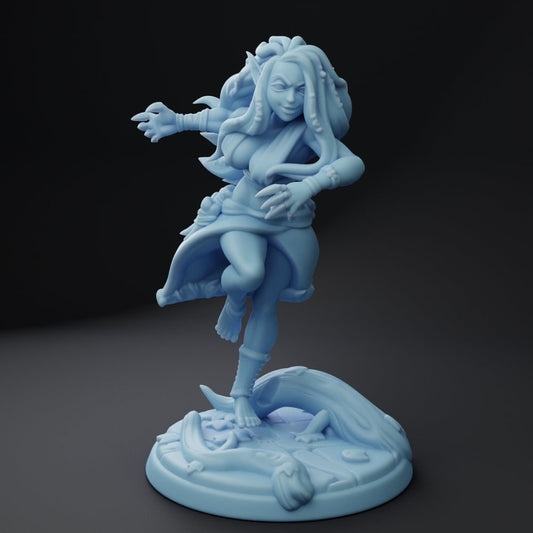 Elledriel | Elven Druid | Medium | Oaken Hollow Heroes 2. | Twin Goddess Miniatures