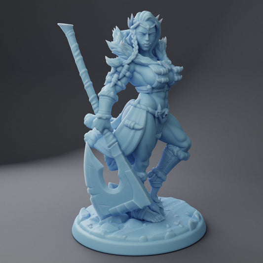 Orc Queen | Medium | 32mm | Queens | Twin Goddess Miniatures